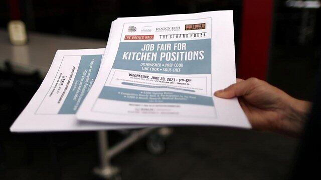 U.S. job openings edge higher in May, hiring slips