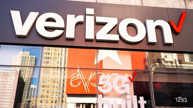 Verizon Communications (VZ) Outpaces Stock Market Gains: What You Should Know
