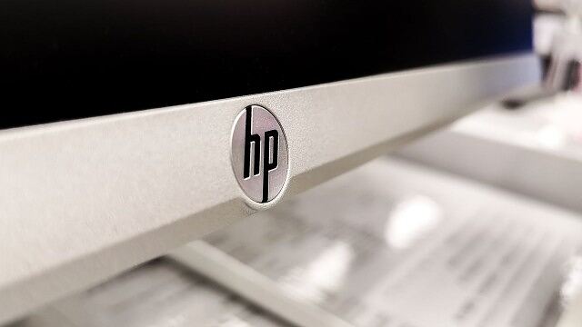 HP and Dell Report Earnings Thursday. Here's What to Expect From the PC Makers.