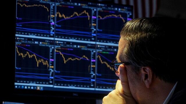 Futures bounce on easing debt-ceiling, inflation worries