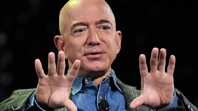 Why Amazon Is My Top Stock for 2022