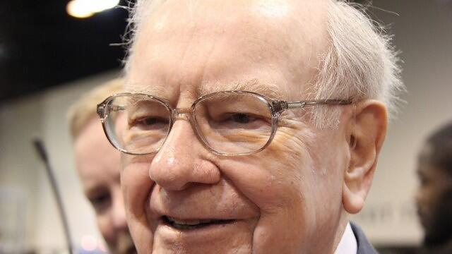 3 Warren Buffett Stocks to Buy Hand Over Fist in February