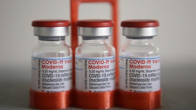 Moderna is seeking FDA approval for a 4th COVID-19 vaccine shot for those aged 18 and above