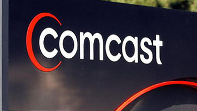 Comcast (CMCSA) Gains But Lags Market: What You Should Know