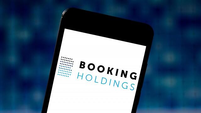 Down 23% In Last Month, Booking Holdings Stock Poised For Gains?