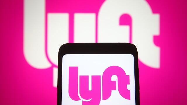 Lyft to add fuel surcharge of 55 cents due to rising gas prices