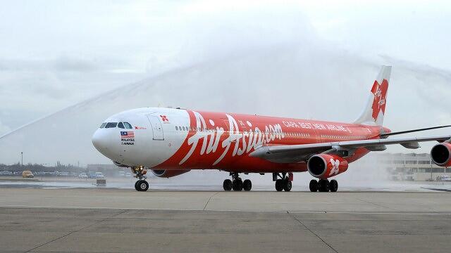 Malaysian Tycoon Tony Fernandes' AirAsia X Completes Restructuring; To Reverse $7.9 Billion Of Debt Provisions