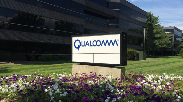 Qualcomm Stock: Dividend Streak At 19 Or 2? We Say 19